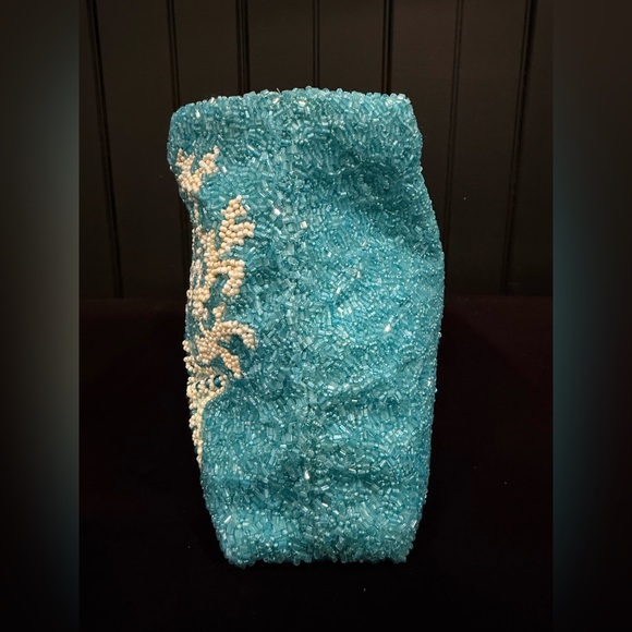Moyna Turquoise and Cream Beaded Clutch - Picture 13 of 13